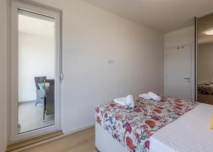 Anamarija * سبليت